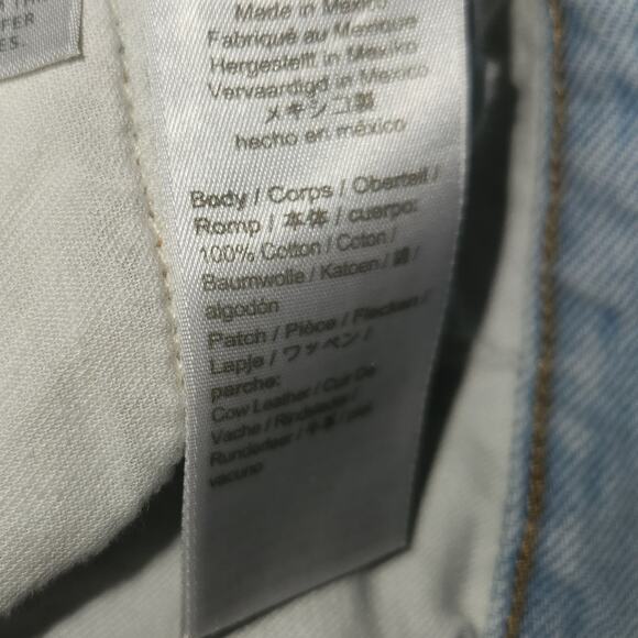 J. Crew Relaxed Denim Short In Waterside Wash Size 27‎ - Picture 9 of 11